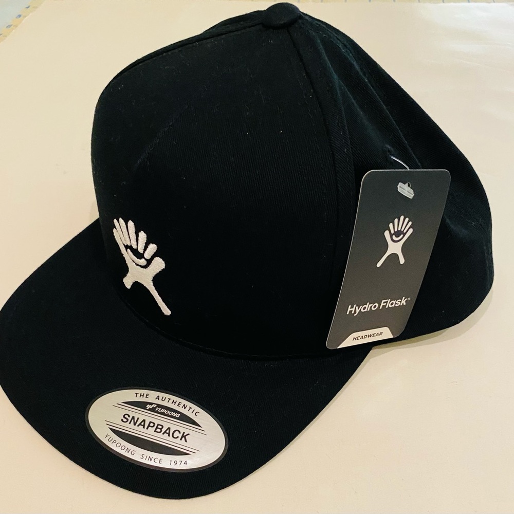 Hydro Flask Black Snapback Hat